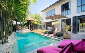 Villa Suku Berawa